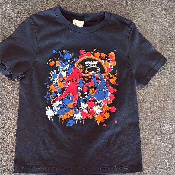 Bundle of Kids Upward Sports Graphic Tee and Shorts Set size 5T - Picture 4 of 7